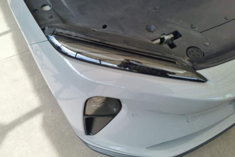 Used Nio ET5 2022 75 kWh Exterior 6