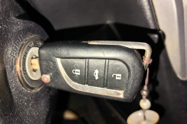 Used Toyota Camry 2015 2.0G Premier Edition