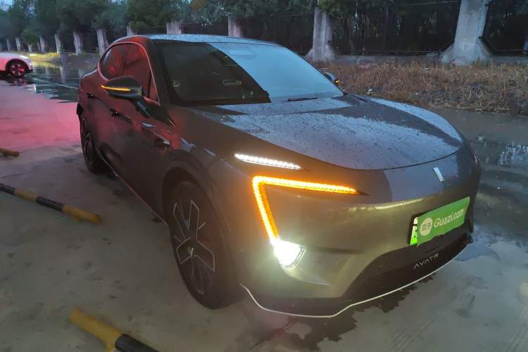 Used Avatr 11 2024 580 Three-Laser Four-Wheel Drive Luxury Edition
