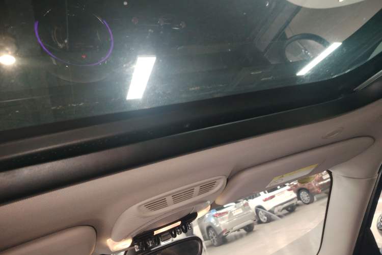 Used MINI Countryman 2017 1.5T COOPER ALL4 Explorer Headliner