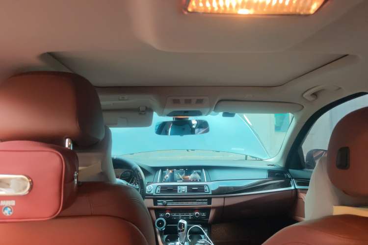 Used BMW 5 Series 2017 525Li Leading Model Headliner