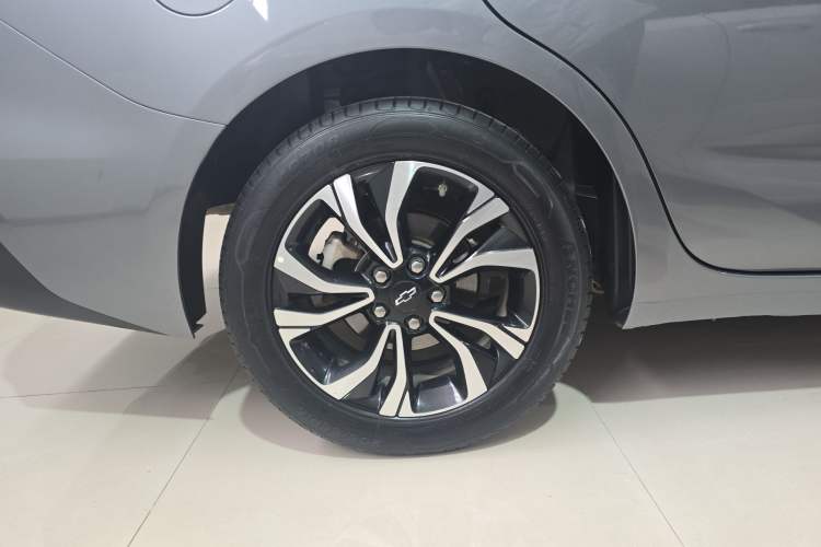 Used Chevrolet Monza 2020 Light Hybrid RS 330T Automatic Comfort Edition