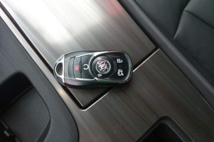 Used Buick LaCrosse 2022 552T Luxury Version