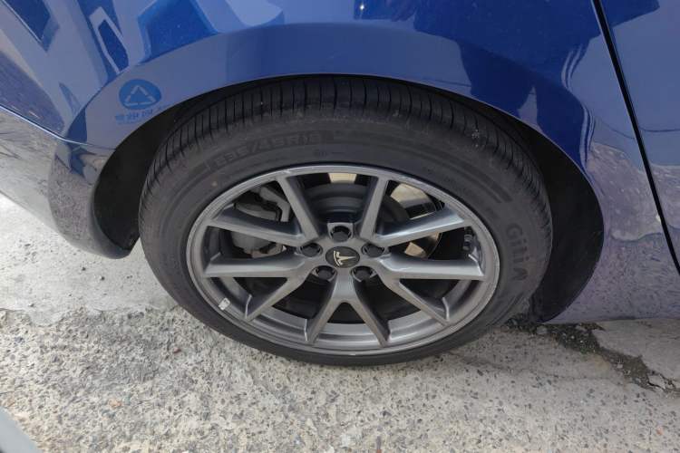 Used Tesla Model 3 2020 Revised Version Standard Range Rear-Wheel Drive – Upgraded Edition Exterior 5