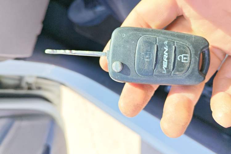 Used Hyundai Verna (older generation) 2014 1.4L Manual Smart GLS Trim
