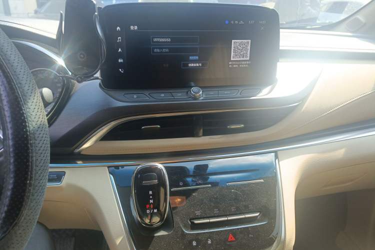 Used Buick GL8 2023 Land Executive Class 652T Luxury Model