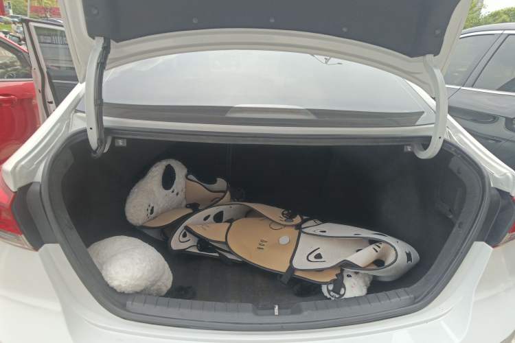 Used Hyundai Elantra (6th Generation / Lingdong) 2020 1.5L CVT Smart & Stylish – Elite Version