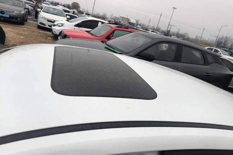 Used Changan UNI-V iDD 2024 Blue Whale Smart Electric iDD 136km ZhiKu Model