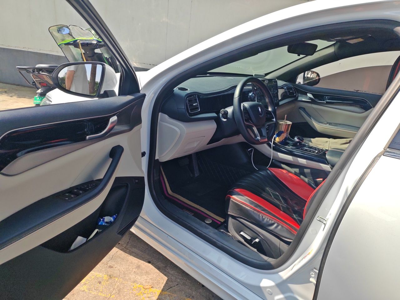 BYD Qin PLUS 2021 DM-i 120KM Flagship Model — снимка 13