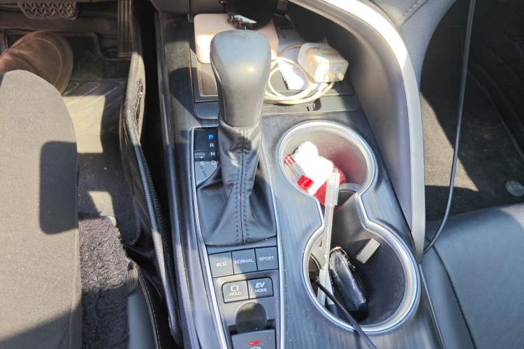 Used Toyota Camry 2021 Dual-Motor 2.5 HGVP Leading Edition