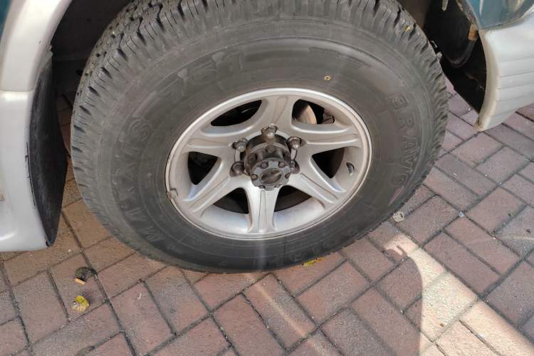 Used Leopaard Heijingang 2013 2.2L Manual 4x4 Standard Edition
