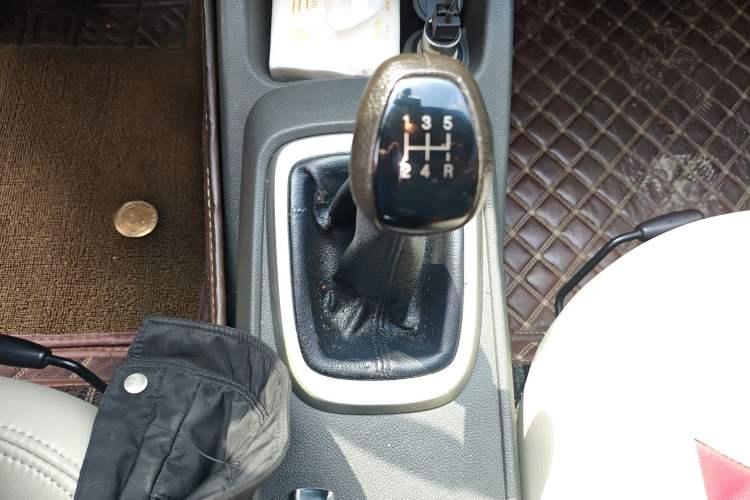 Used Chevrolet Sail 2015 Sail 3 1.3L Manual Ideal Edition