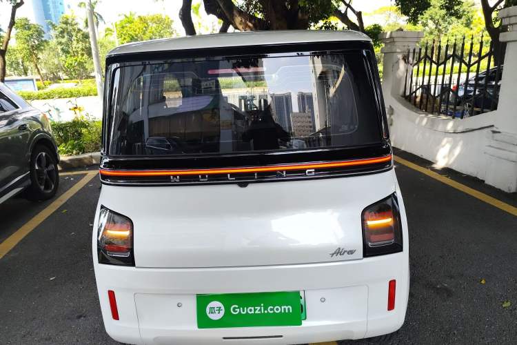 Used Wuling Air ev 2023 - Four Seats - Advanced Edition
