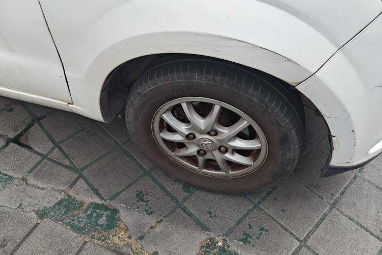 Used HYOSOW H2 2016 H2E 1.5L Fashion Model BJ415B Right Front Wheel Hub