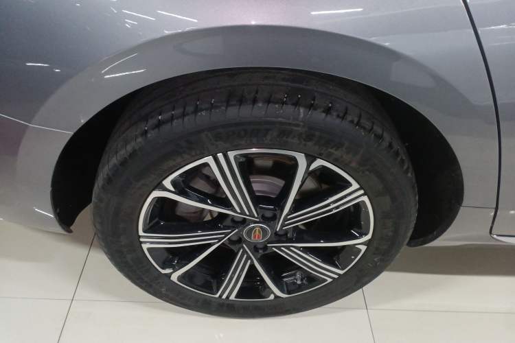 Used Hongqi H5 PHEV 2025 170 Super Hybrid Version