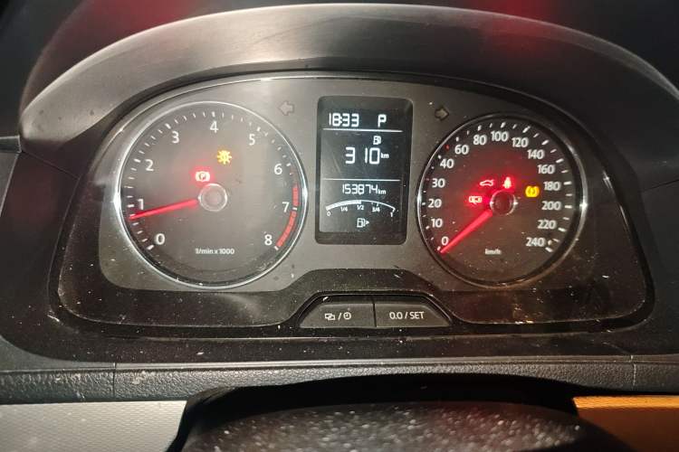 Used Volkswagen Gran Lavida 2013 1.4 TSI Automatic Comfort Model