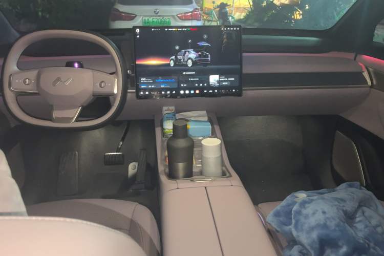 Used ONVO L60 2025 Model—60 kWh Rear-Wheel-Drive Version