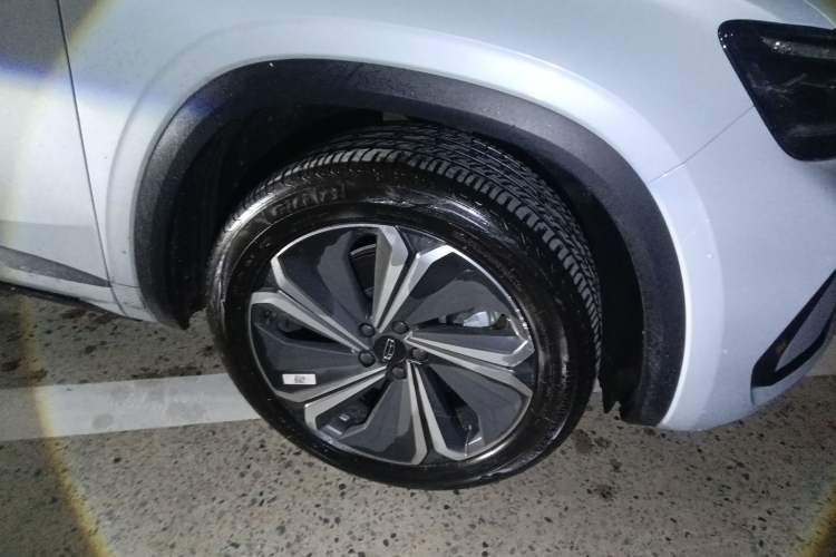 Used Geely Auto Monjaro L 2022 1.5T Leishen Hi·F Plug-in Hybrid Super Xun
