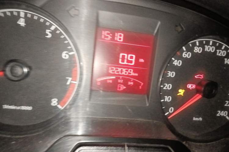 Used Volkswagen Santana 2013 1.4L Manual Comfort Edition
