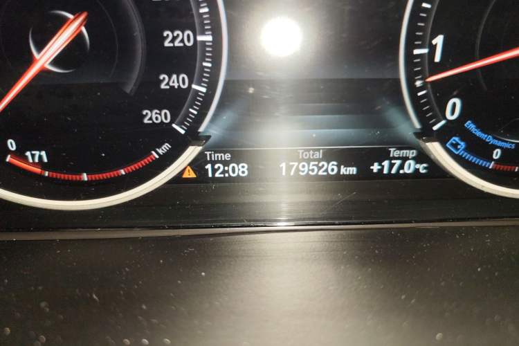 Used BMW X5 2018 xDrive35i M Sport Edition Odometer Close Up