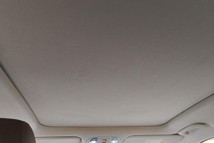 Used Kia Sportage R 2021 Ace 2.0L Splendid Edition Headliner