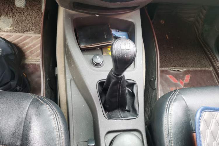 Used Wuling Hongguang 2015 1.5L S Base Model China IV