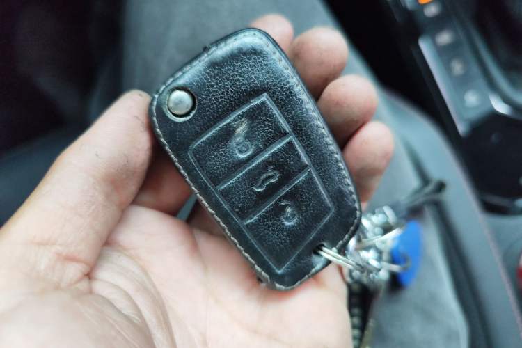 Used Volkswagen Tayron 2020 330TSI Two-Wheel Drive Luxury Smart Connectivity Version Vehicle Key