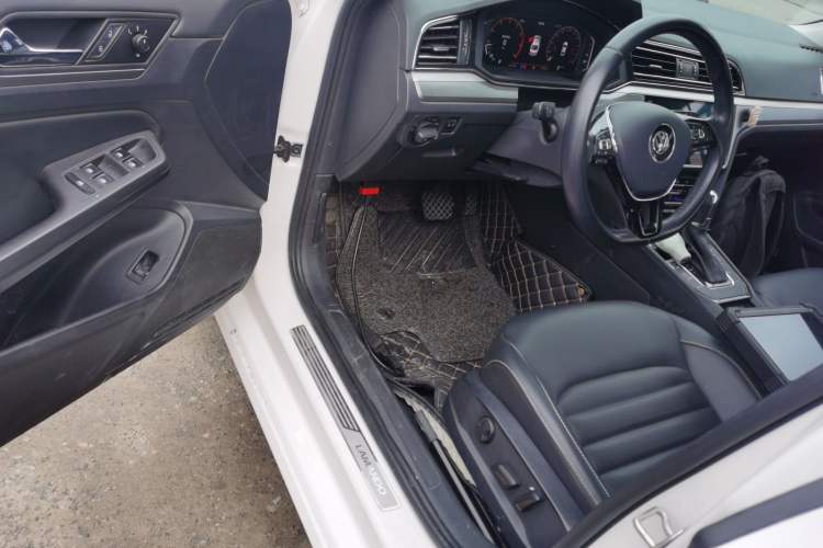 Used Volkswagen Lamando 2021 Revised Version 280TSI DSG Comfort Edition
