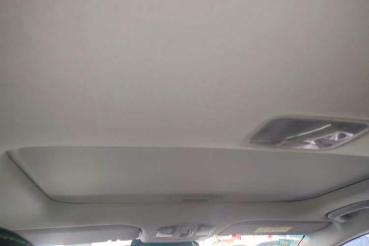 Used Hyundai Elantra (6th Generation / Lingdong) 2016 1.6L Automatic ZhiXuan – Elite Version Headliner