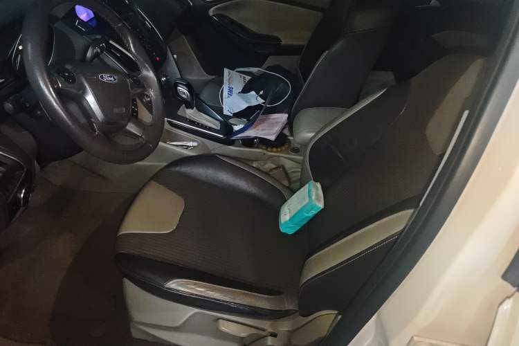 Used Ford Focus 2012 Hatchback 1.6L Automatic Fashion Edition