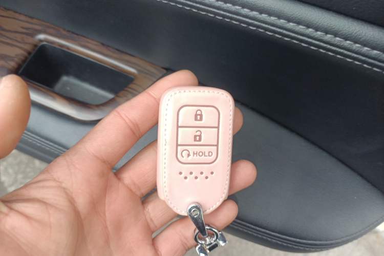 Used Honda UR-V 2017 240TURBO Two-Wheel Drive Classic Edition China V