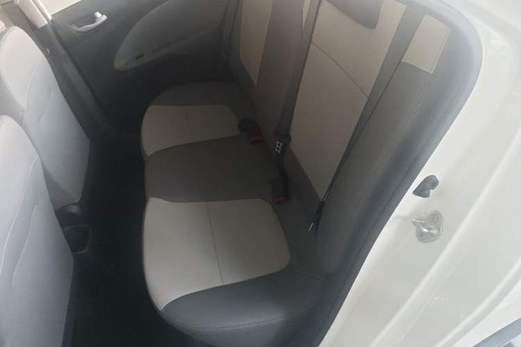 Used Kia Pegas 2019 1.4L Automatic Value Edition National VI Standard Left Rear Seat