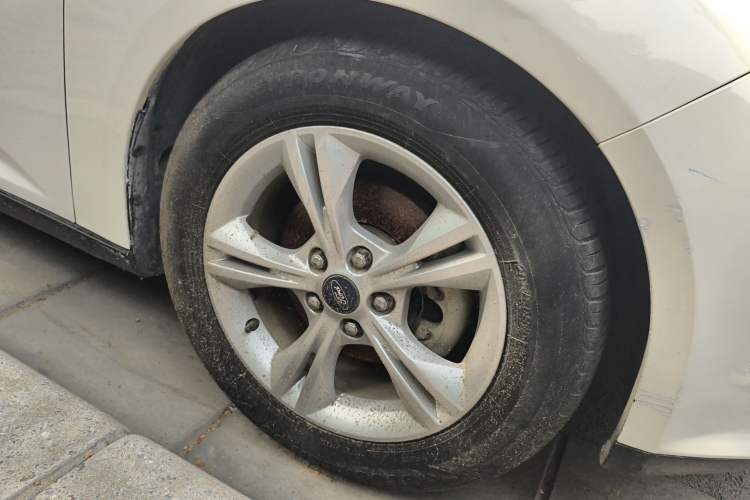 Used Ford Focus 2012 Hatchback 1.6L Automatic Fashion Edition
