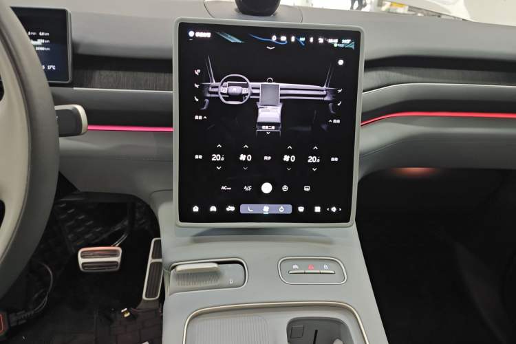 Used Nio ES8 2023 75 kWh Executive Edition
