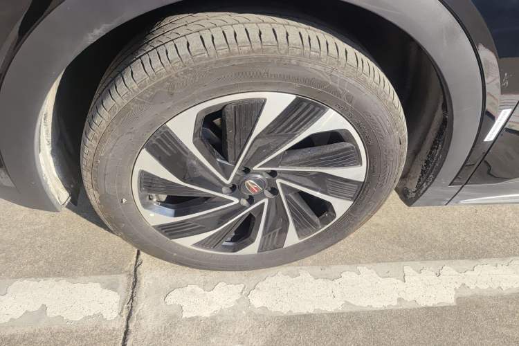 Used Hongqi HS7 PHEV 2024 2.0T PHEV Four-Wheel Drive Flagship Edition 6 Seats Exterior 3