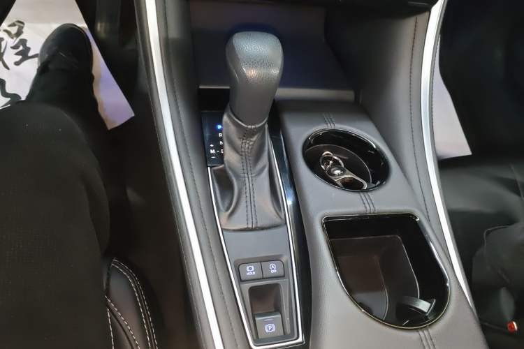 Used Toyota Avalon 2022 2.0L Ambition Edition