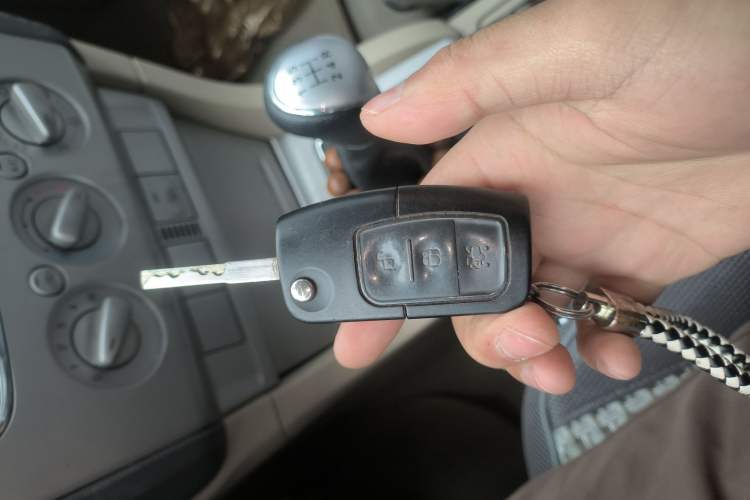 Used Ford Focus 2012 Sedan Classic 1.8L Manual Base Model