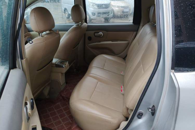 Used Nissan Livina 2007 1.6L Manual All-Around Version Left Rear Seat