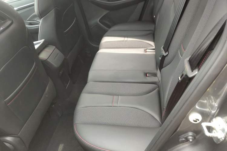 Used CHANGAN OSHAN X5 2021 1.6L CVT Luxury Model Left Rear Seat