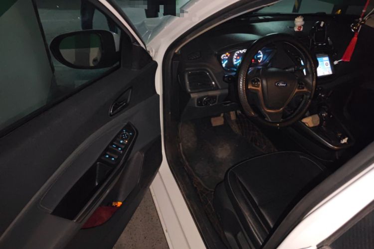 Used Ford Escort 2017 Happiness Edition 1.5L Automatic Fashion Version
