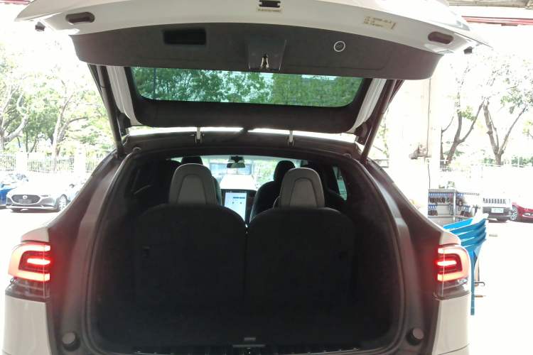 Used Tesla Model X 2017 X 100D Long Range Edition
