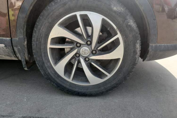 Used Baojun 560 2016 1.5T Manual Luxury Model
