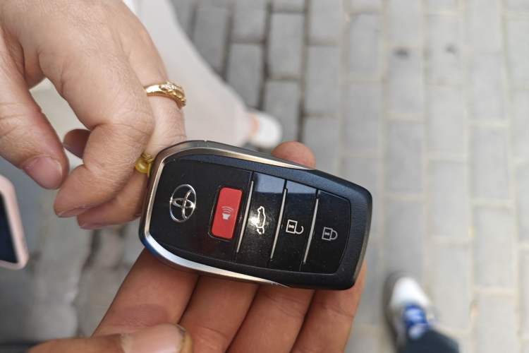 Used Toyota Land Cruiser 
