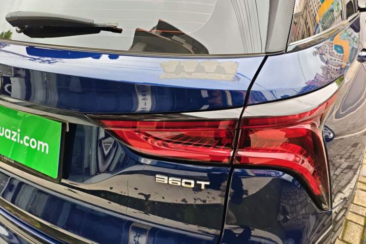 Used CHANGAN CS75 PLUS 2020 2.0T Automatic Pilot Version Right Rear Taillight