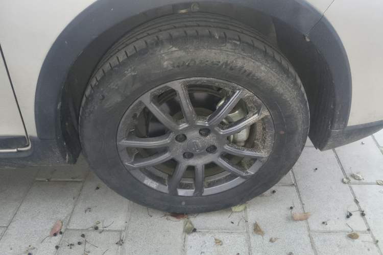 Used Geely Auto Vision X3 2021 PRO 1.5L CVT Deluxe Model