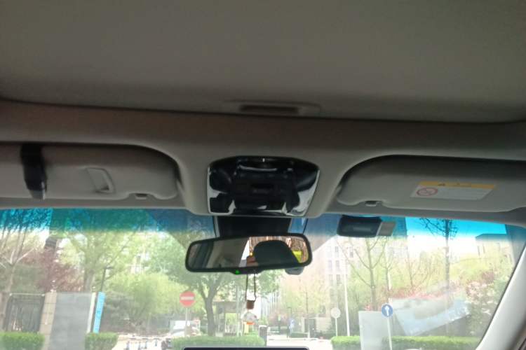 Used Toyota Harrier 2022 Dual-Engine 2.5L CVT Two-Wheel Drive Luxury Edition Headliner