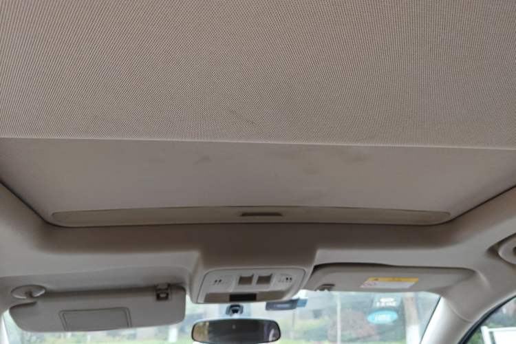 Used Buick Verano 2017 Sedan 15S Automatic Leading Model Headliner