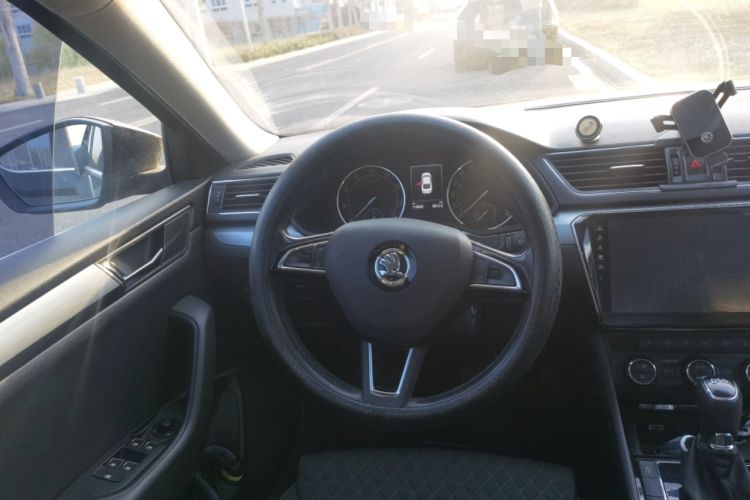 Used Skoda Superb 2016 TSI280 DSG Innovation Edition
