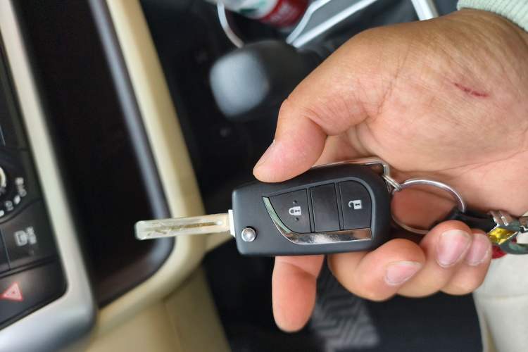 Used Toyota Highlander 2021 2.0T Four-Wheel Drive Elite Edition 7-Seater
