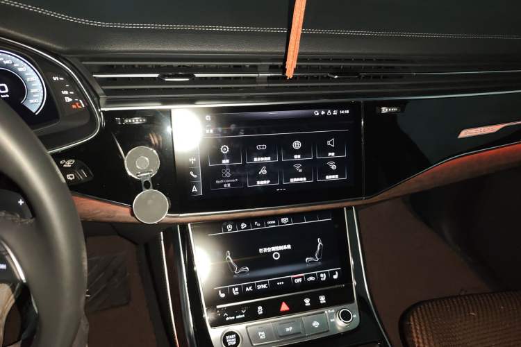 Used Audi Q7 2023 45 TFSI quattro S line Sport model Audio And AC Panel